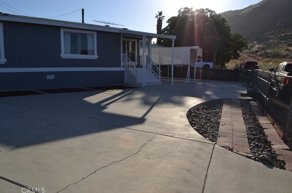 32044 Mtn, Homeland CA  92548 exterior