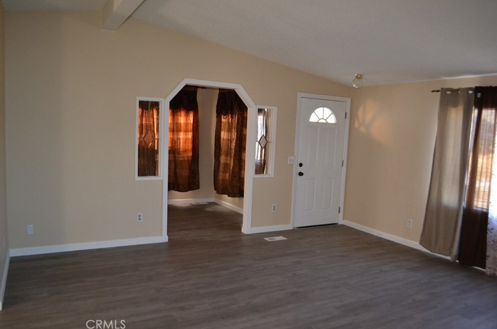 32044 Mtn, Homeland CA  92548 exterior