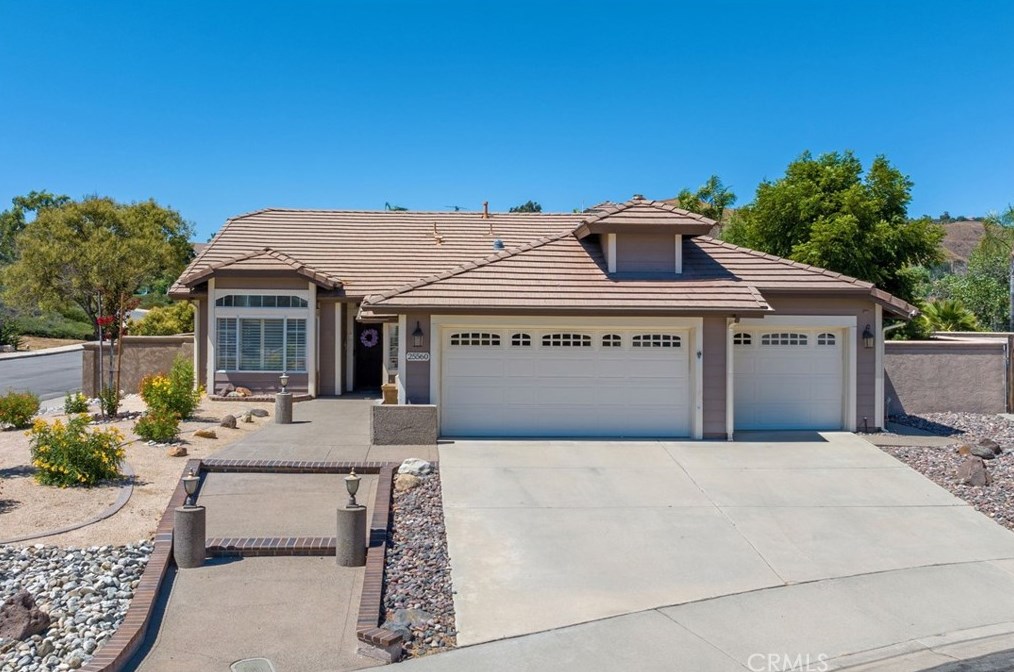 25560 Corte Zorita, Murrieta, CA 92563-5573