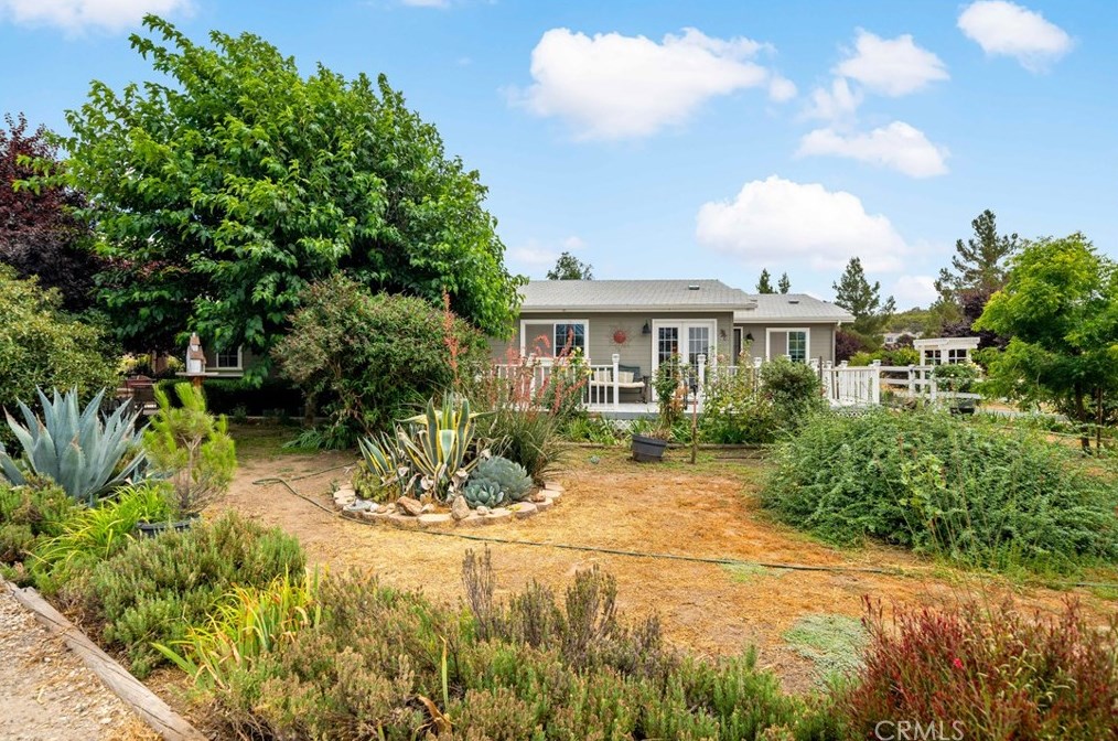 42060 Riverdale Dr, Aguanga, CA 92536-9259