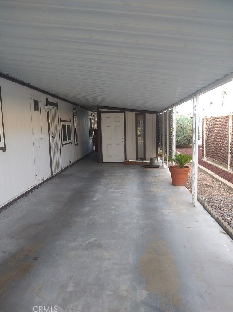 601 N Kirby St #410, Hemet, CA 92545