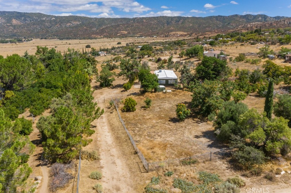 58771 Yaw Rd, Anza CA  92539-9583 exterior