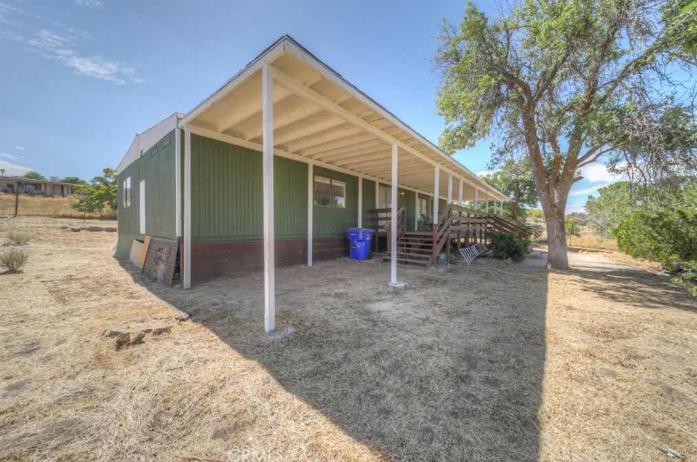 58771 Yaw Rd, Anza CA  92539-9583 exterior