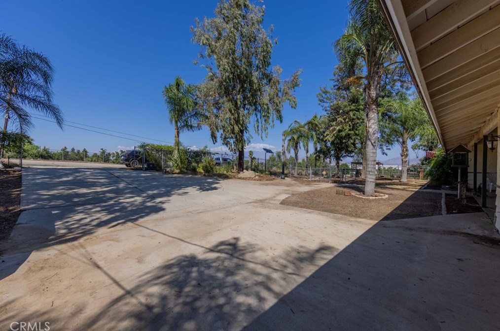 22605 Martin St, Perris, CA 92570