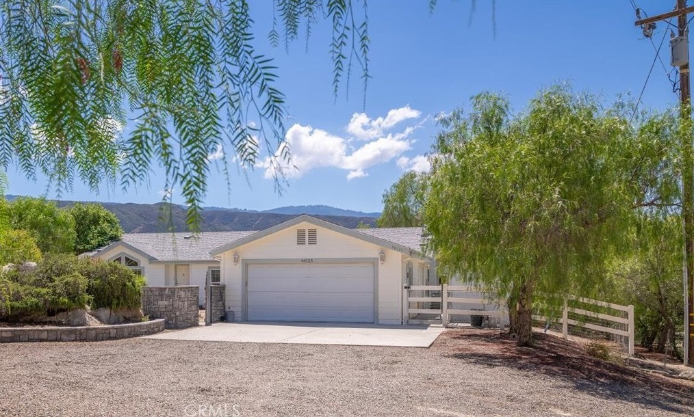 46125 Golden Stag Ranch Rd, Aguanga, CA 92536-9475