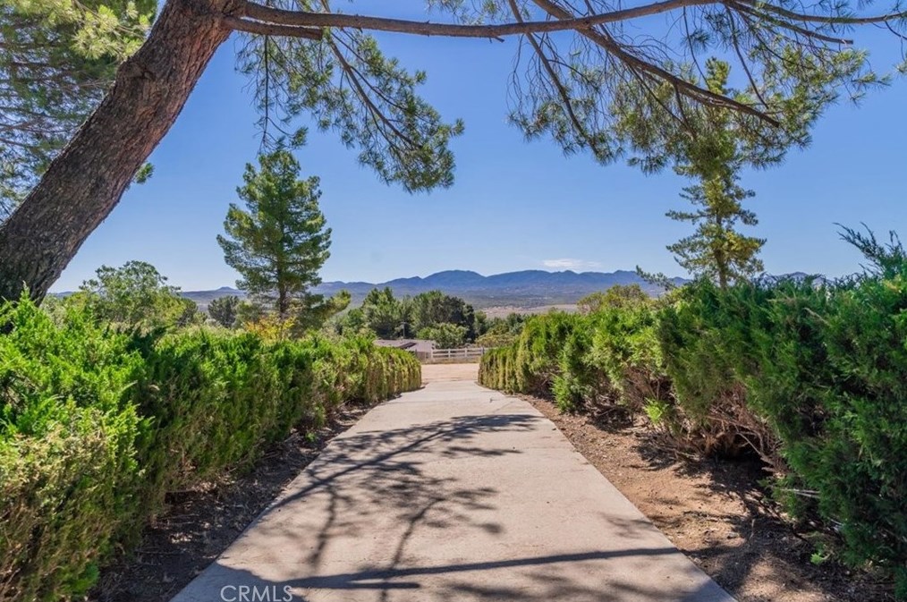40055 N Preakness Ct, Aguanga, CA 92536