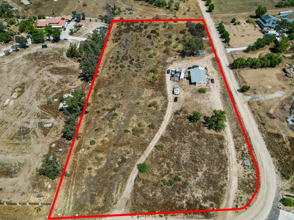 35050 Firecat Rd, Hemet, CA 92545-2123