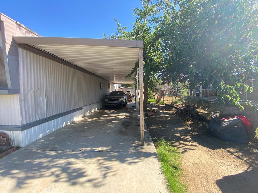 44041 Thomas St, Hemet, CA 92544-5363