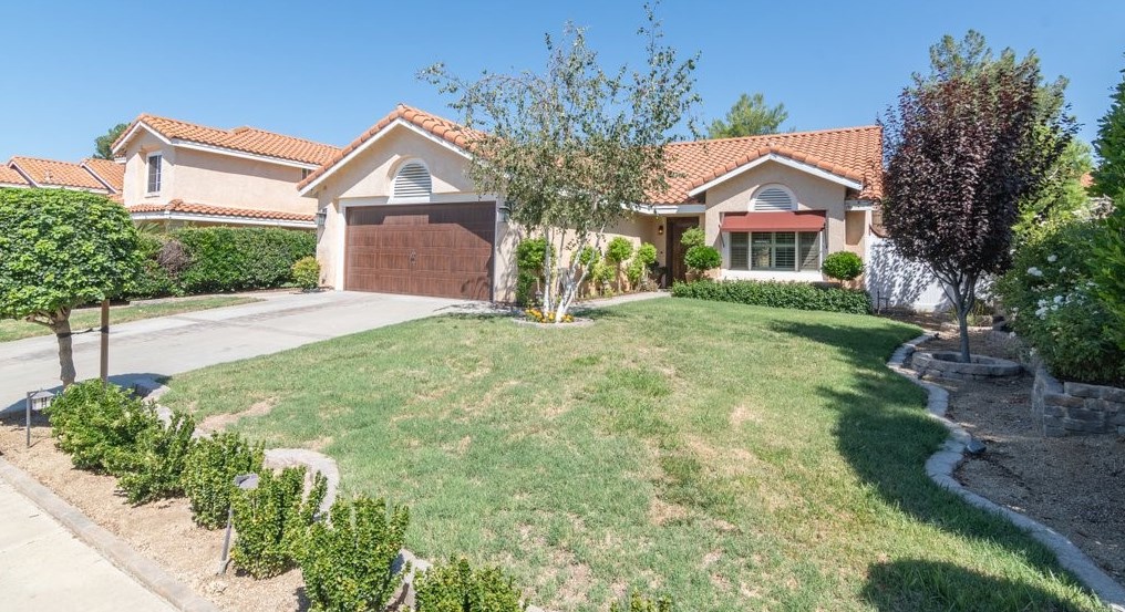 26943 Fayence Dr, Murrieta, CA 92562-4507