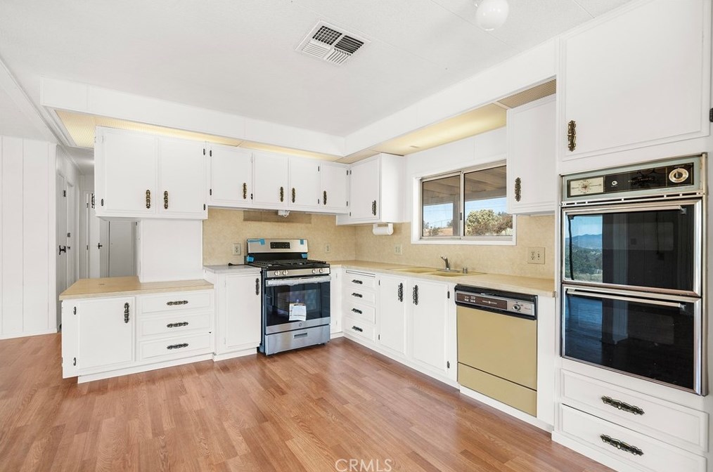 37202 Polliwog Rd, Anza CA  92539-8880 exterior