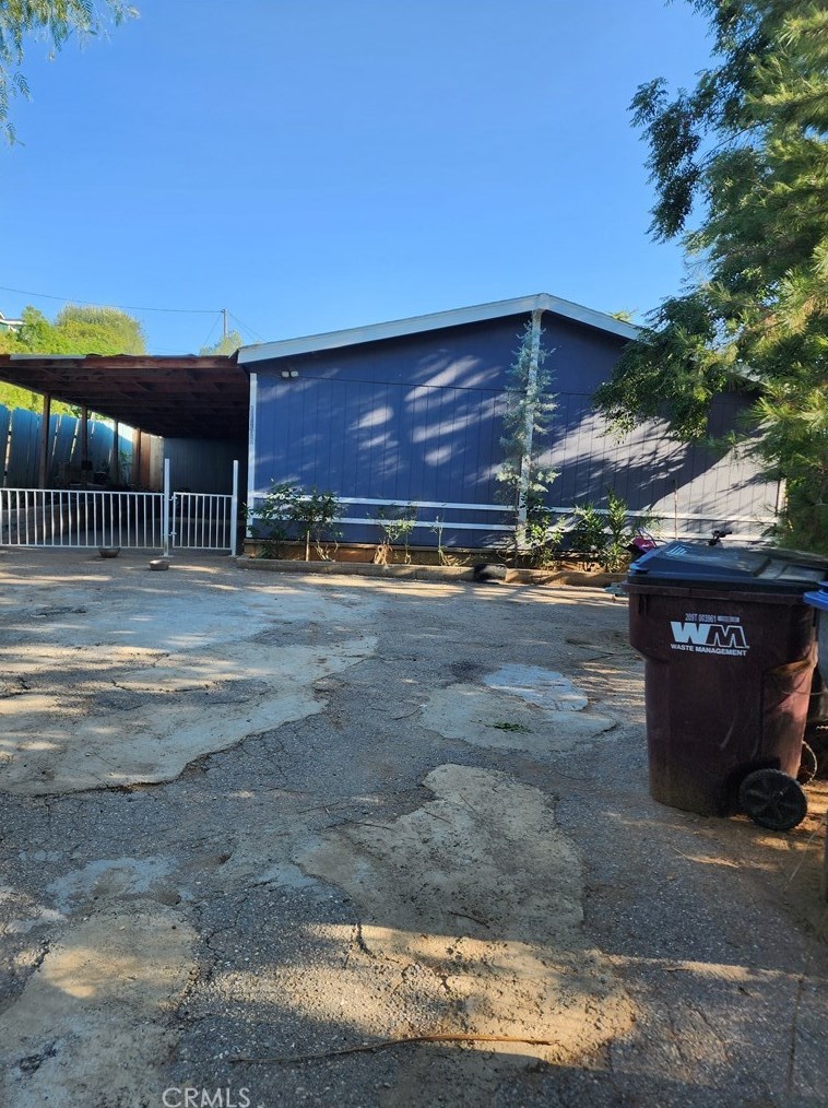 33617 Old State Hwy, Hemet, CA 92545-9282