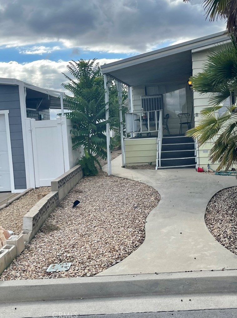 30980 Paradise Palm Ave, Homeland, CA 92548