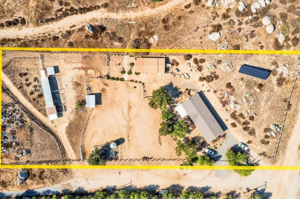 38430 Grn Mdw Rd, Temecula CA 92592-8444 exterior