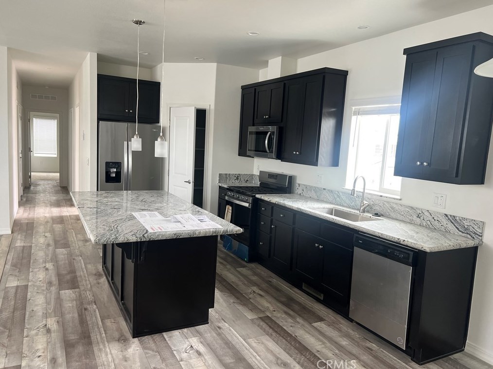 1445 W Florida Ave #74, Hemet, CA 92543