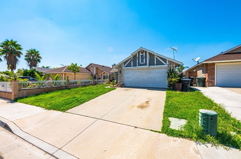 2364 Wilson Ave, Perris, CA 92571