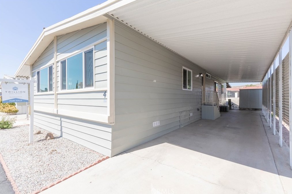 45521 State Hwy 74 #4, Hemet, CA 92544