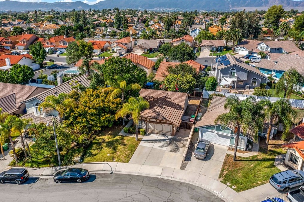 24451 Tuscola Cir, Murrieta CA 92562-4178 exterior