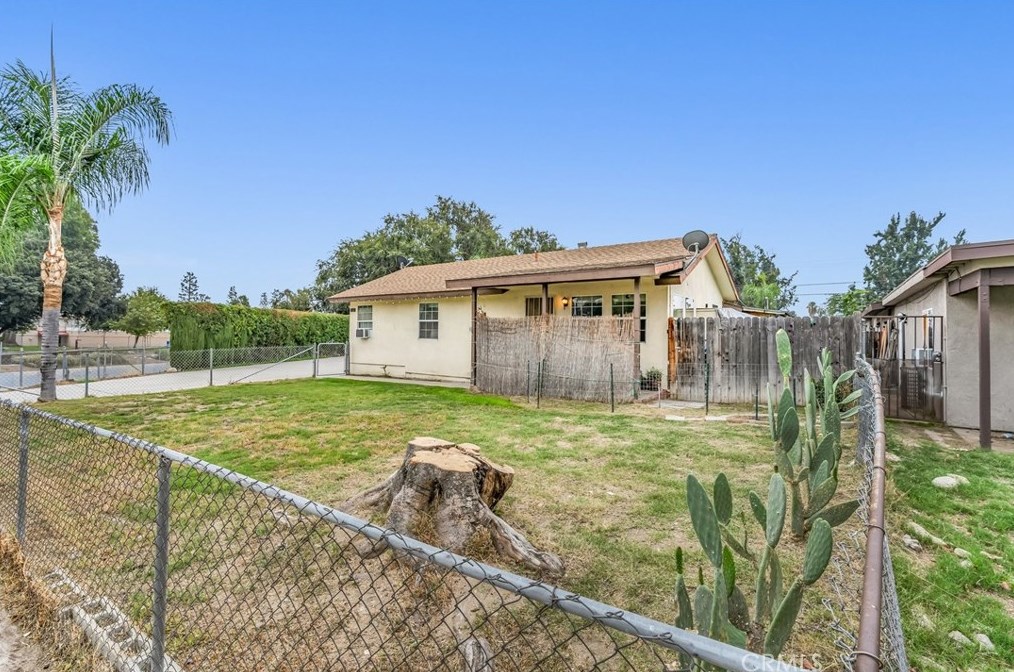 1254 E D St, Ontario, CA 91764