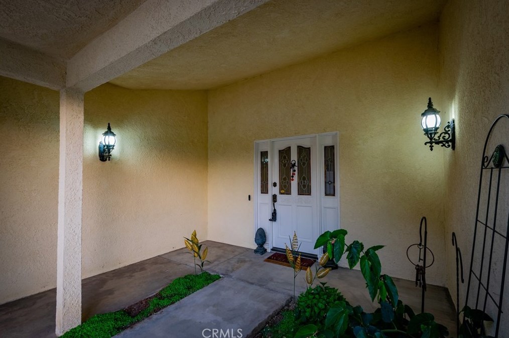 27304 Balboa Ct, Hemet, CA 92544-8283