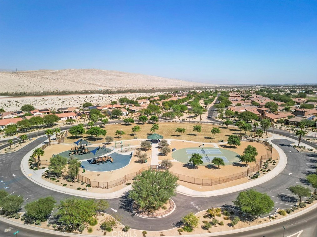 67398 Rio Vista Dr, Cathedral City CA  92234-8629 exterior