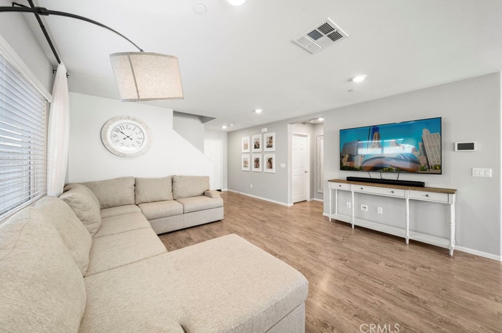 67398 Rio Vista Dr, Cathedral City CA  92234-8629 exterior