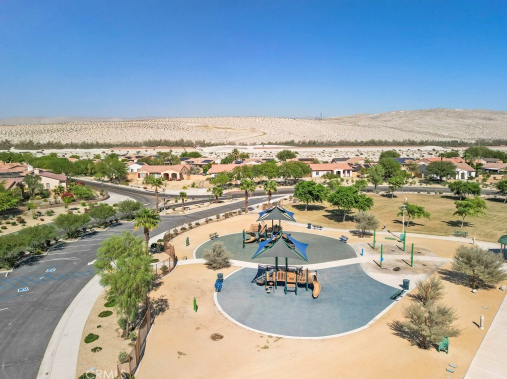 67398 Rio Vista Dr, Cathedral City CA  92234-8629 exterior