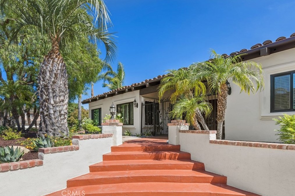 38662 Quail Rdg Dr, Murrieta CA 92562-3065 exterior