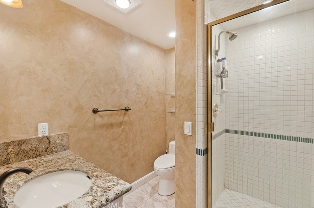 38662 Quail Rdg Dr, Murrieta CA 92562-3065 exterior