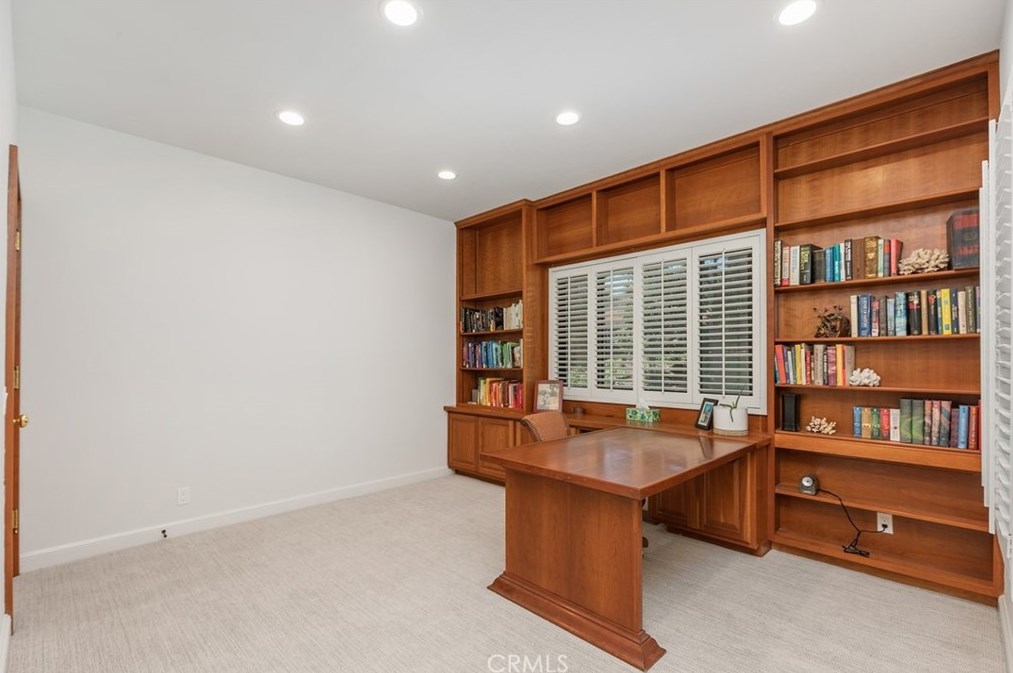 38662 Quail Rdg Dr, Murrieta CA 92562-3065 exterior