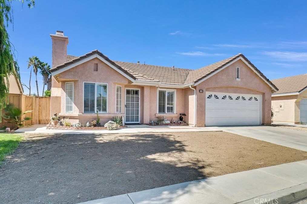 851 Balsam Way, Hemet, CA 92545-8205