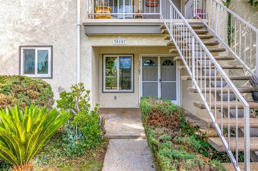 35107 Mesa Grande Dr, Calimesa, CA 92320