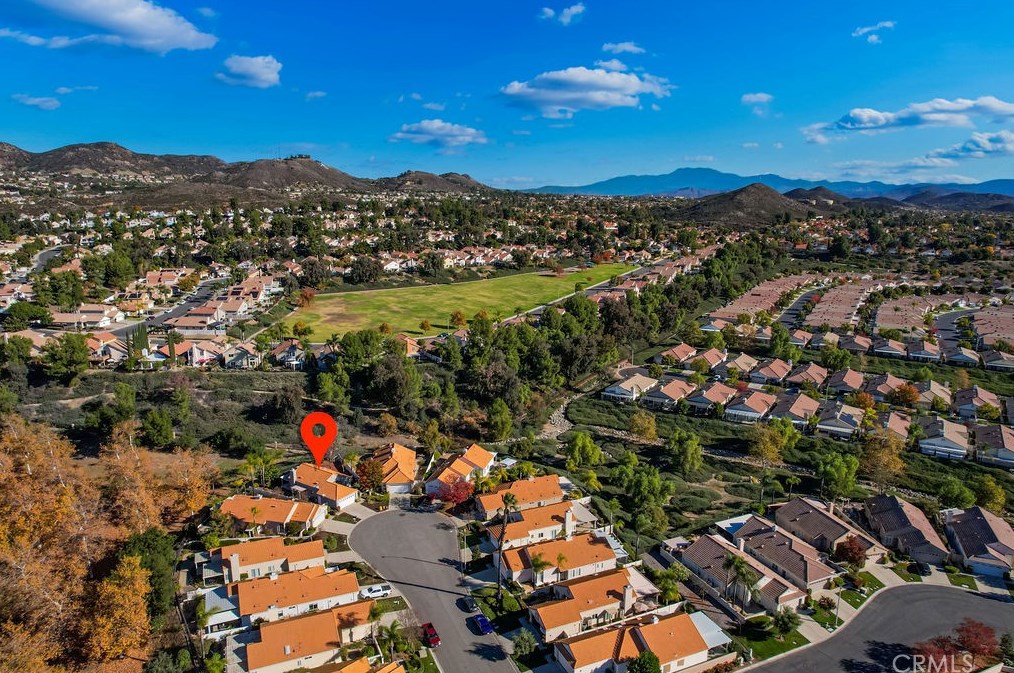40129 Corte Peralta, Murrieta, CA 92562-3550