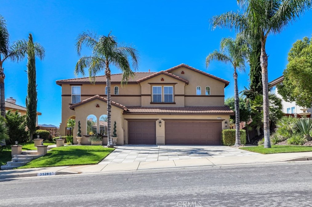35265 El Diamante Dr, Wildomar, CA 92595