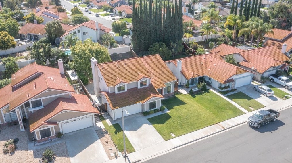 31179 Lahontan St, Temecula CA  92592-5755 exterior