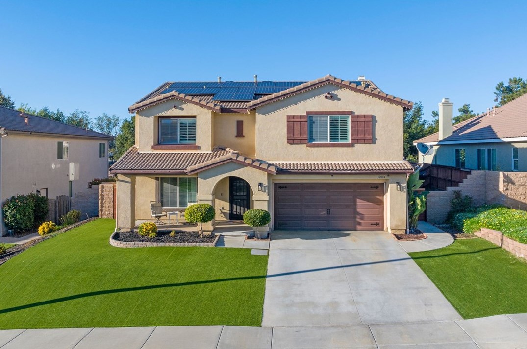 32084 Yosemite St, Winchester, CA 92596-8778