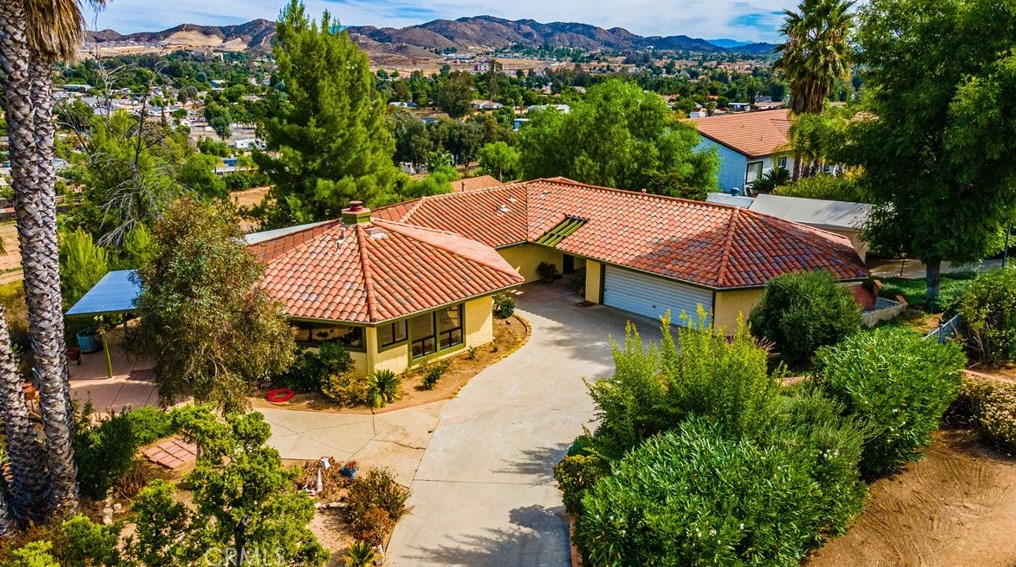 21070 Cielo Vista Way, Wildomar, CA 92595