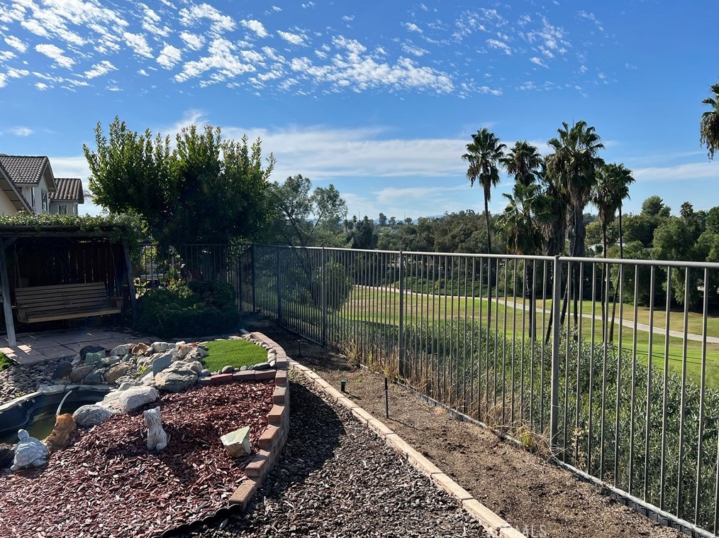 41763 Vardon Dr, Temecula, CA 92591-3950