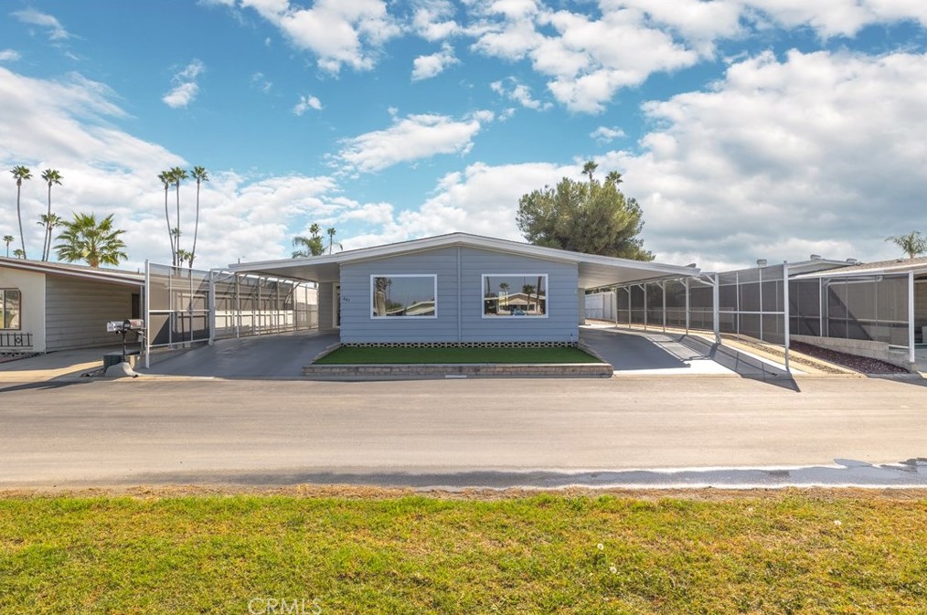 601 N Kirby St #441, Hemet, CA 92545