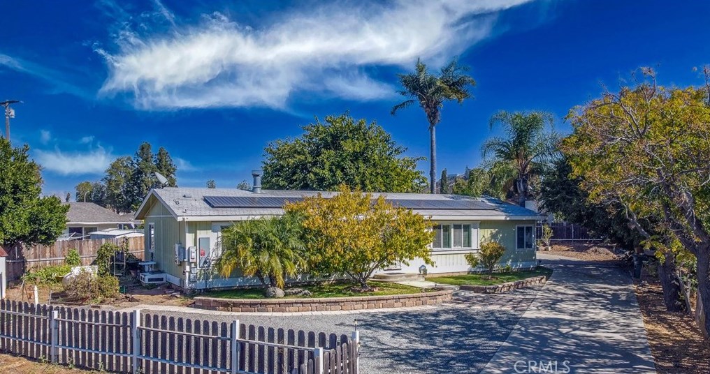 951 S Lincoln Ave, El Cajon, CA 92020