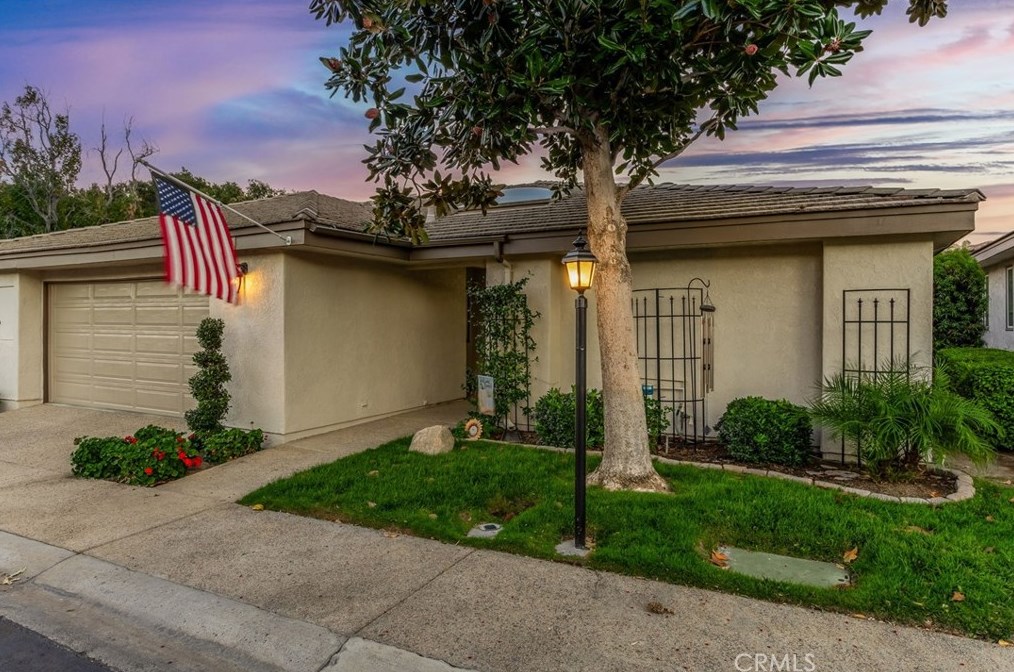 38461 Oaktree Loop, Murrieta, CA 92562