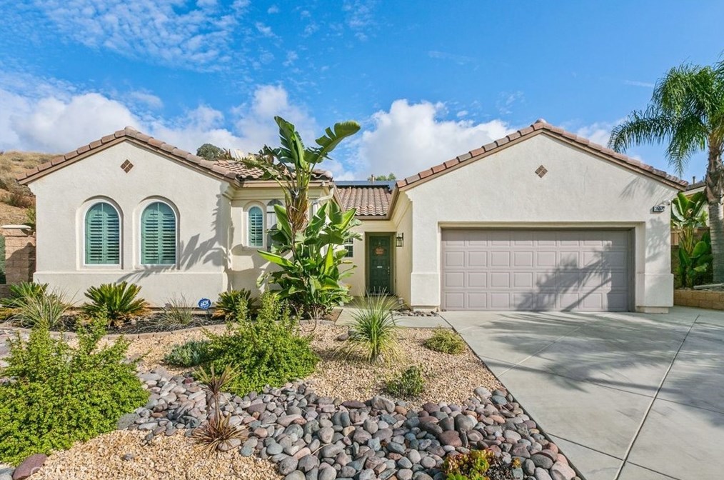 35572 Desert Rose Way, Lake Elsinore, CA 92532