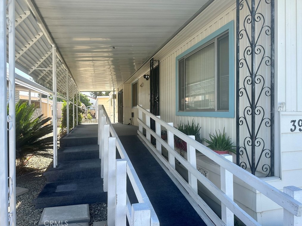 601 N Kirby St #390, Hemet, CA 92545