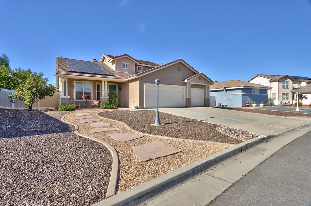 24884 Butterchurn Rd, Wildomar, CA 92595