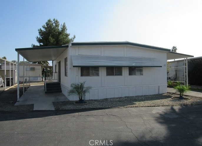 332 N Lyon Ave #116, Hemet, CA 92543