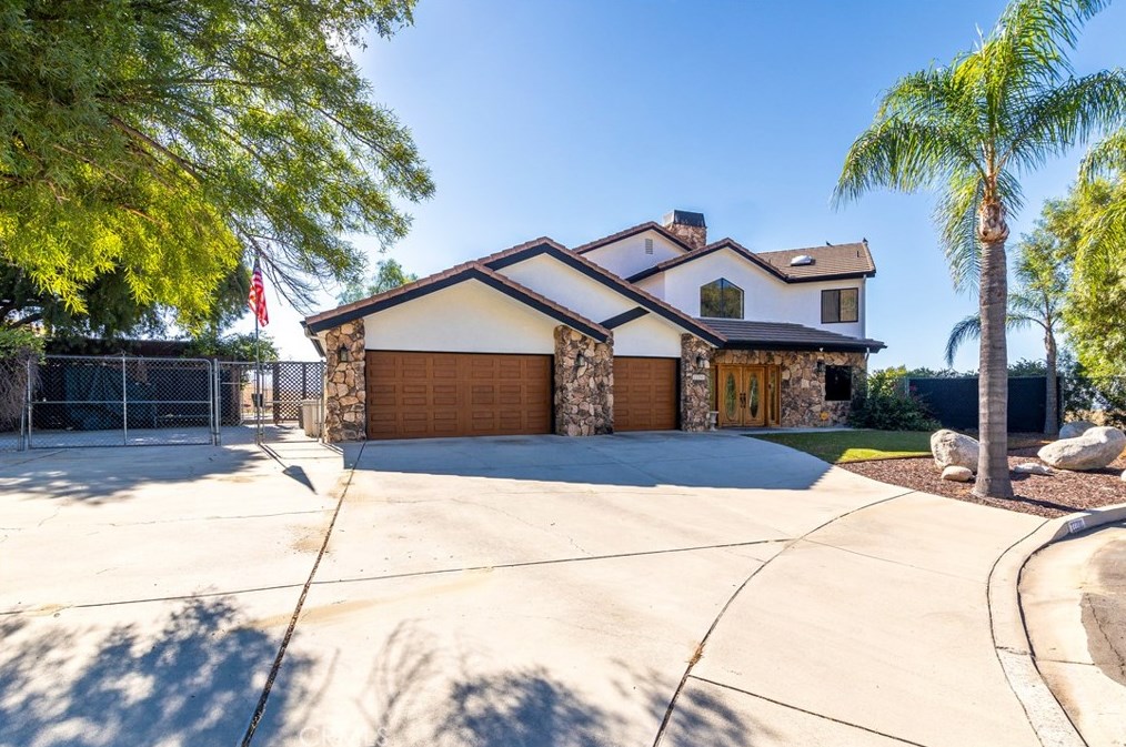 22200 Las Palmas Ct, San Jacinto, CA 92583