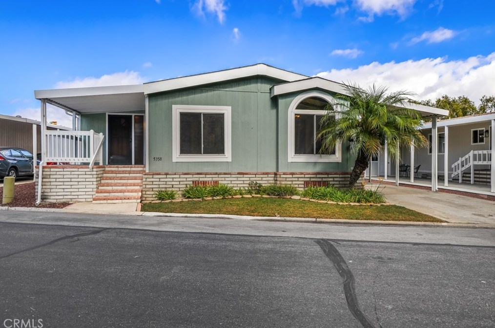 5358 Don Alvarez Dr, Carlsbad, CA 92010