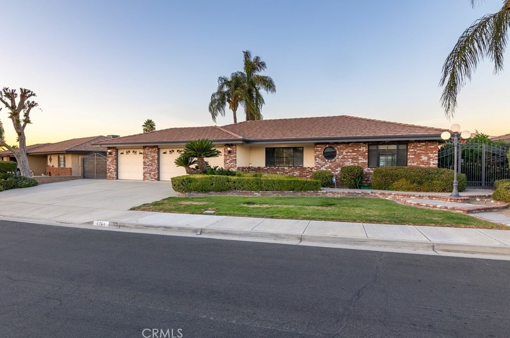 4264 Annisa Ave, Hemet, CA 92544-1856