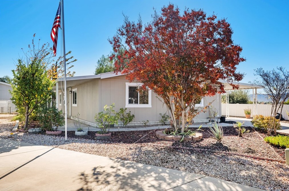 28721 Via Calusa, Murrieta, CA 92563-5607