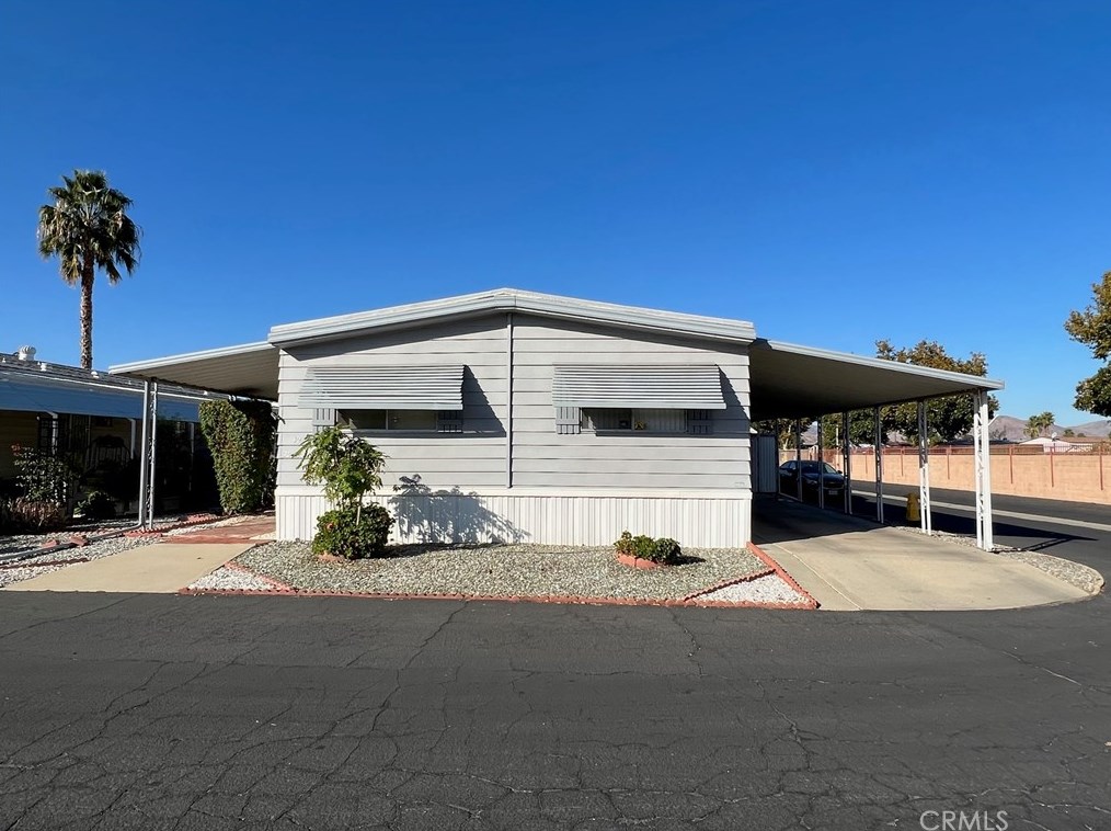 1525 W Oakland Ave #42, Hemet, CA 92543