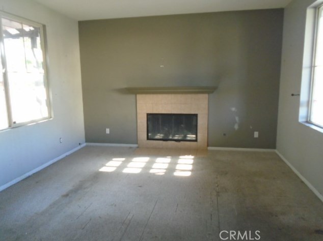 32035 Old Country Ct, Winchester, CA 92596